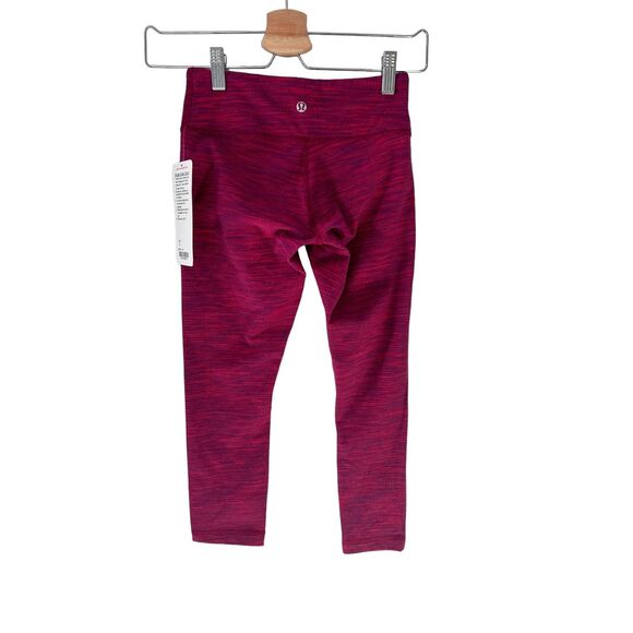 LULULEMON Wunder Under Crop  Jacquard Flaming Tomato Bumble Berry  size 2 NWT - Picture 4 of 14